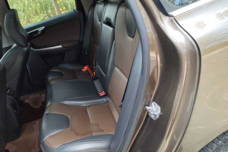 Used Volvo XC60 2014 T6 Smart Edition Left Rear Seat