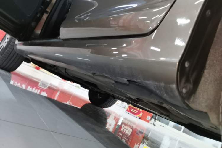 Used Volvo XC60 2014 T5 Zhiyi Edition Left Side Sill