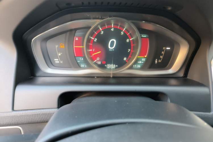 Used Volvo XC60 2014 T6 Zhiyi Edition Odometer Close Up