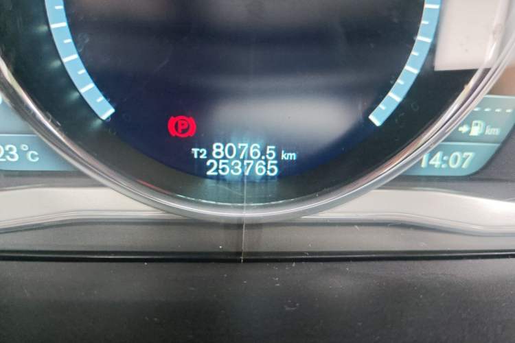 Used Volvo XC60 2014 T5 Zhiya Edition Odometer Close Up