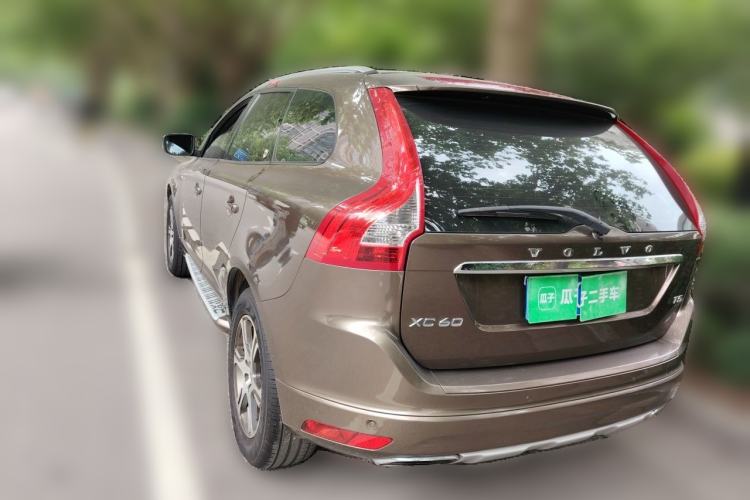 Used Volvo XC60 2014 T5 Zhiyi Edition Rear Left 45 Deg