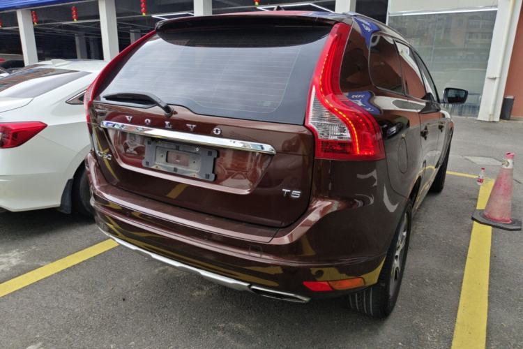 Used Volvo XC60 2014 T5 Zhiyi Edition Rear Right 45 Deg