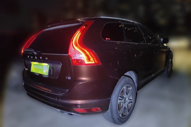 Used Volvo XC60 2014 T5 Zhiya Edition Rear Right 45 Deg