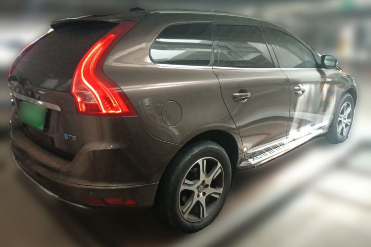 Used Volvo XC60 2014 Restyled T5 Zhiya Edition Rear Right 45 Deg