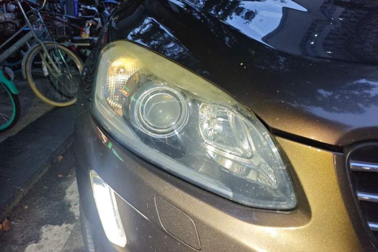 Used Volvo XC60 2014 T6 Zhiyi Edition Right Front Headlight