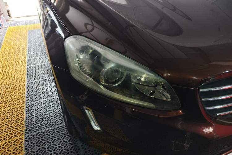 Used Volvo XC60 2014 T6 Zhiyi Edition Right Front Headlight