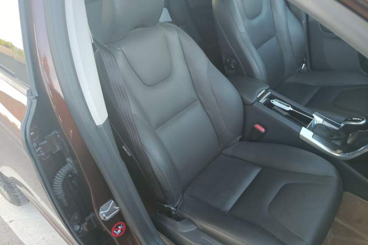 Used Volvo XC60 2014 Facelift T5 Zhiyi Edition Right Front Seat
