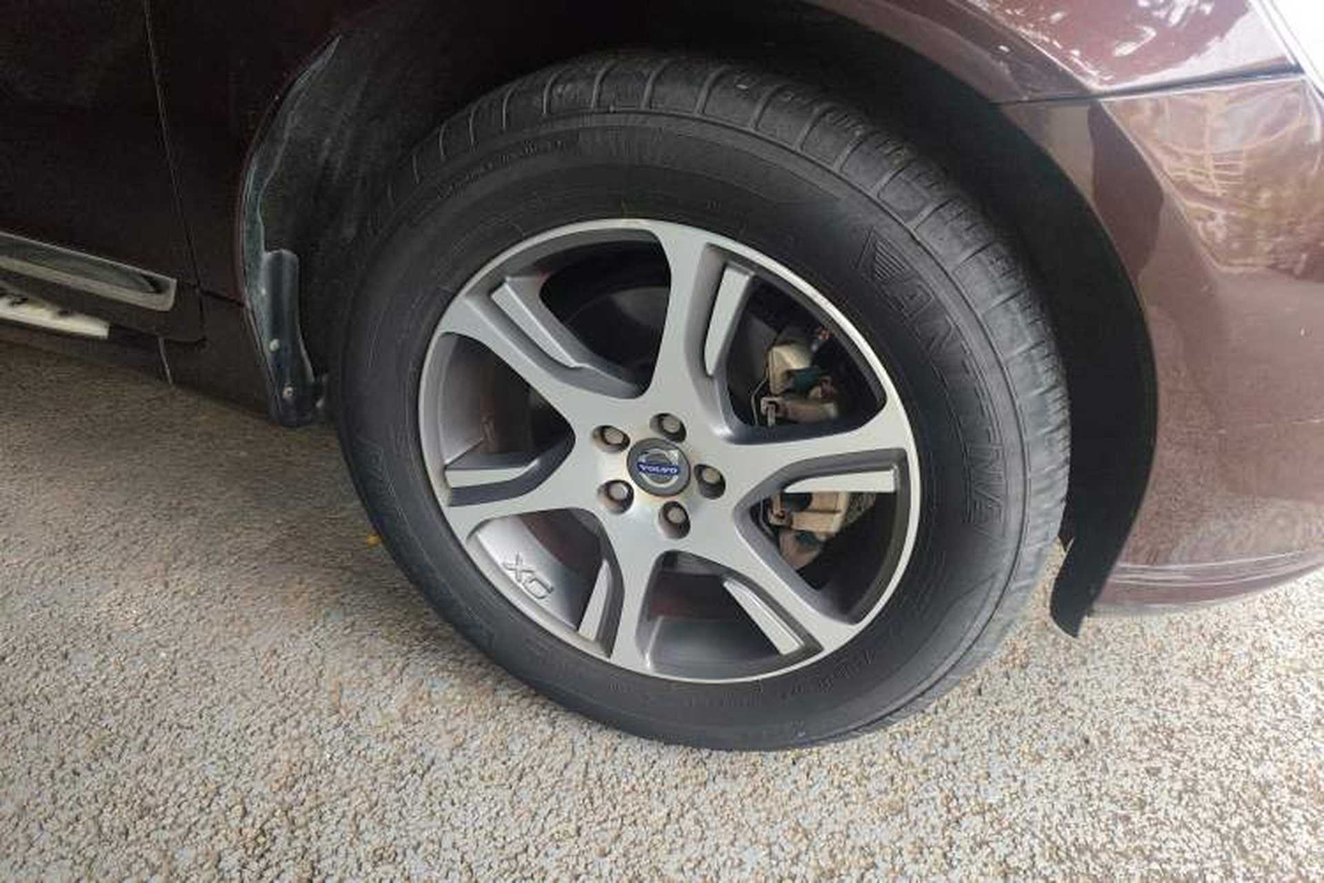 Used Volvo XC60 2014 T5 Zhiya Edition Right Front Wheel Hub