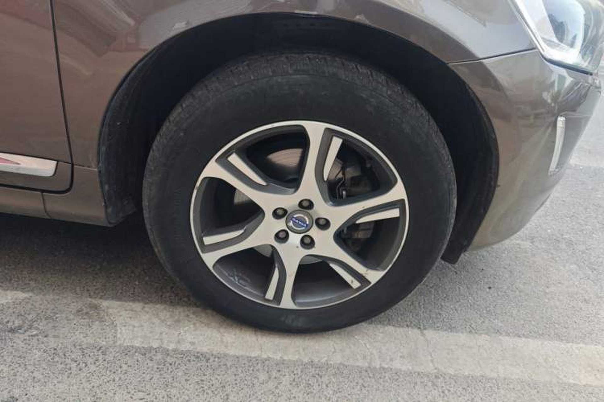 Used Volvo XC60 2014 Restyled T5 Zhiya Edition Right Front Wheel Hub