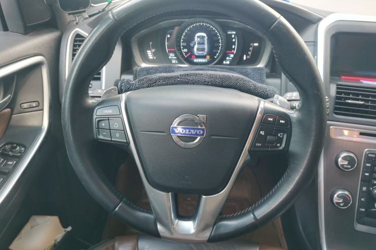 Used Volvo XC60 2014 T6 Zhiyi Edition Steering Wheel