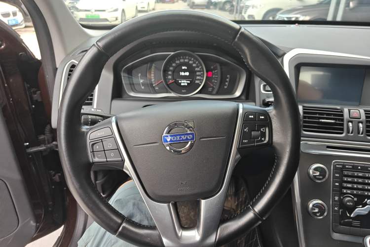 Used Volvo XC60 2014 T5 Zhiyi Edition Steering Wheel