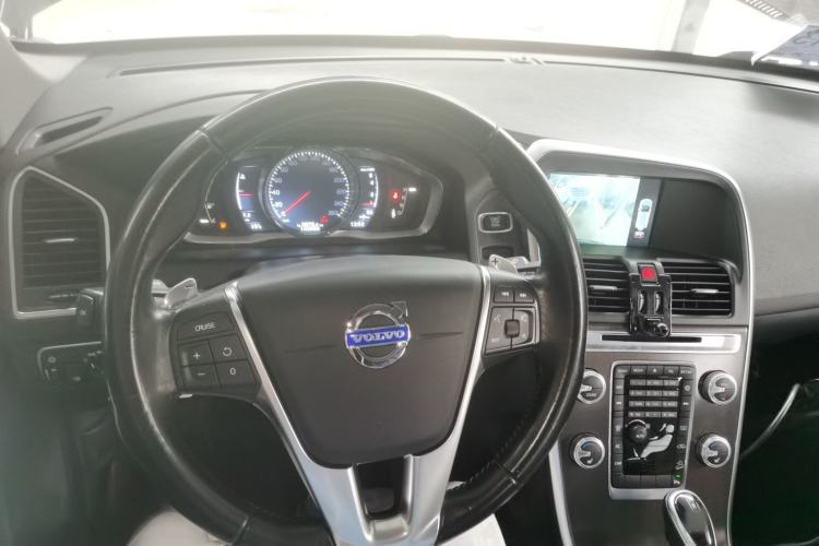 Used Volvo XC60 2014 T6 Zhiyi Edition Steering Wheel