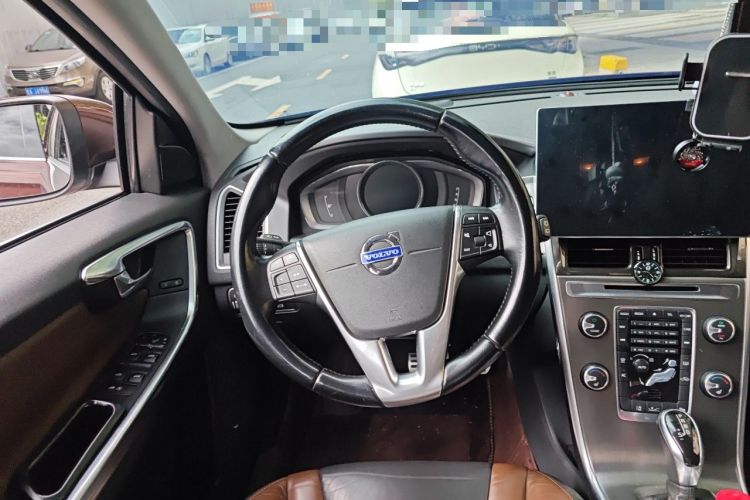 Used Volvo XC60 2014 T5 Zhiya Edition Steering Wheel