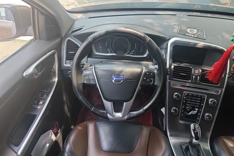Used Volvo XC60 2014 T6 Zhiyi Edition Steering Wheel