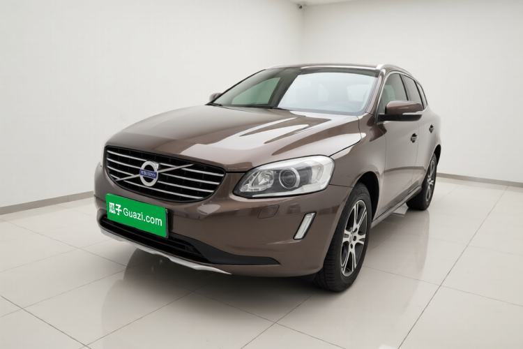 Used Volvo XC60 2014 Facelift T5 Zhiyi Edition Guazi used car, China used car export, Used car for sale, Used  cars, Cheapest cars for sale