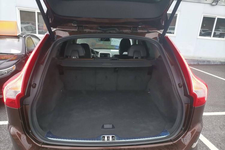 Used Volvo XC60 2014 Restyled T5 Zhiya Edition Trunk