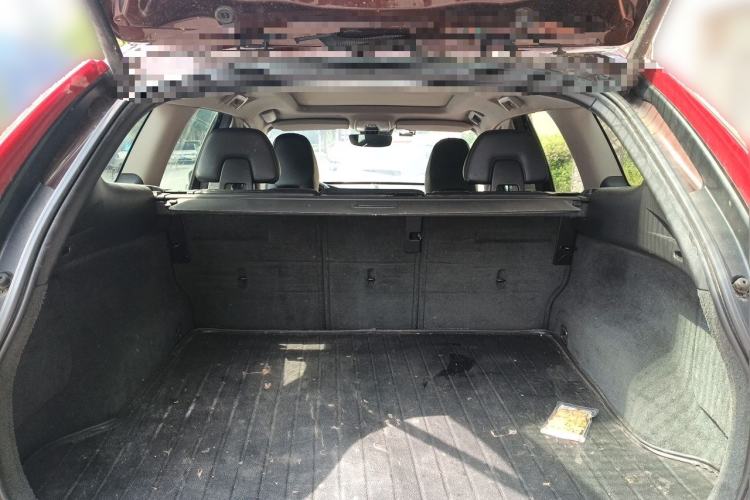 Used Volvo XC60 2014 T5 Zhiyi Edition Trunk