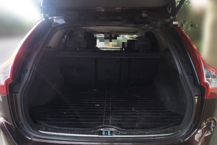 Used Volvo XC60 2014 T5 Zhiya Edition Trunk