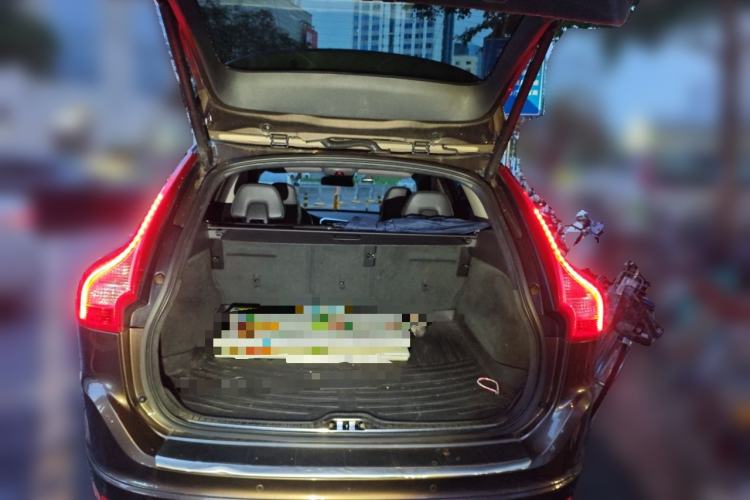 Used Volvo XC60 2014 T6 Zhiyi Edition Trunk