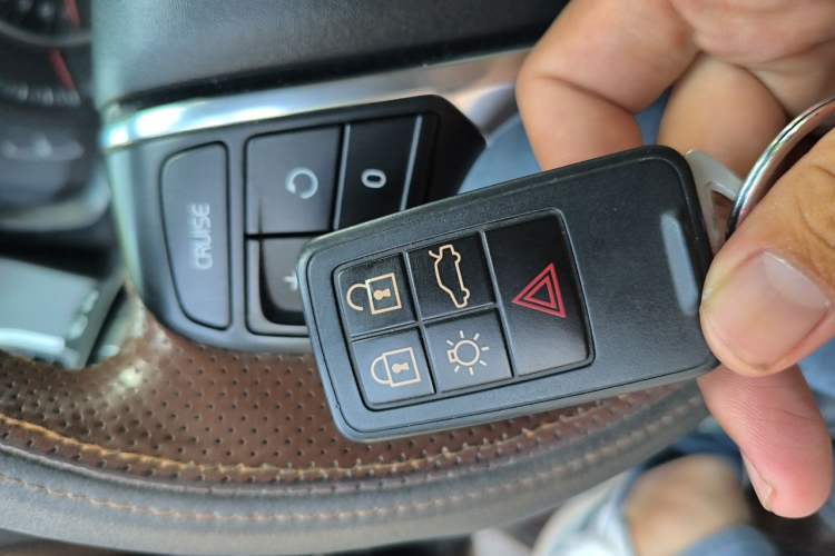 Used Volvo XC60 2014 T5 Zhiyi Edition Vehicle Key