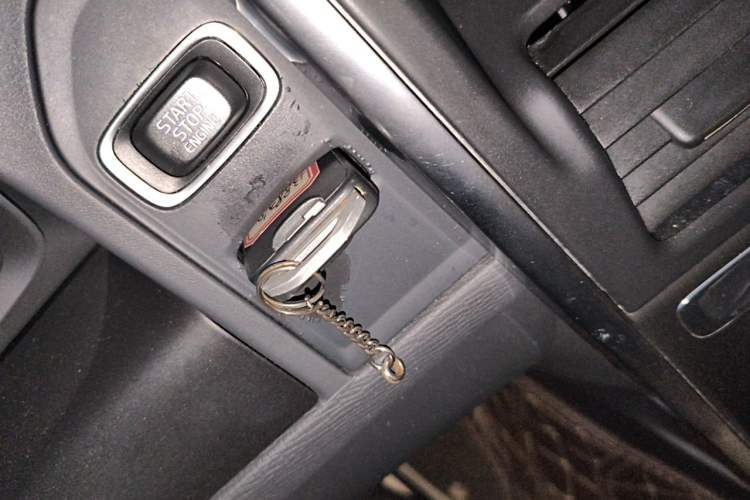 Used Volvo XC60 2014 T5 Zhiyi Edition Vehicle Key