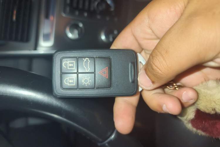 Used Volvo XC60 2014 T5 Zhiyi Edition Vehicle Key