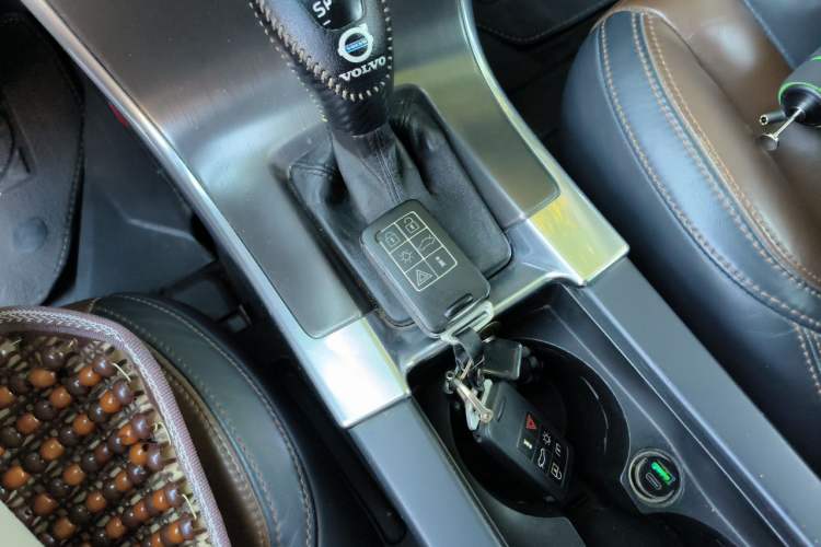 Used Volvo XC60 2014 T6 Zhiyi Edition Vehicle Key