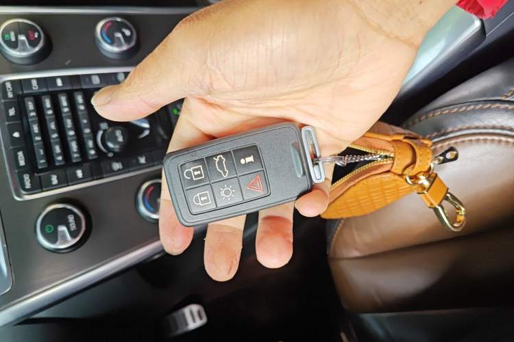Used Volvo XC60 2014 T5 Zhiya Edition Vehicle Key