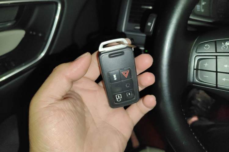 Used Volvo XC60 2014 T5 Zhiya Edition Vehicle Key