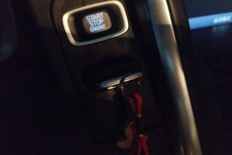 Used Volvo XC60 2014 Facelift T5 Zhiyi Edition Vehicle Key