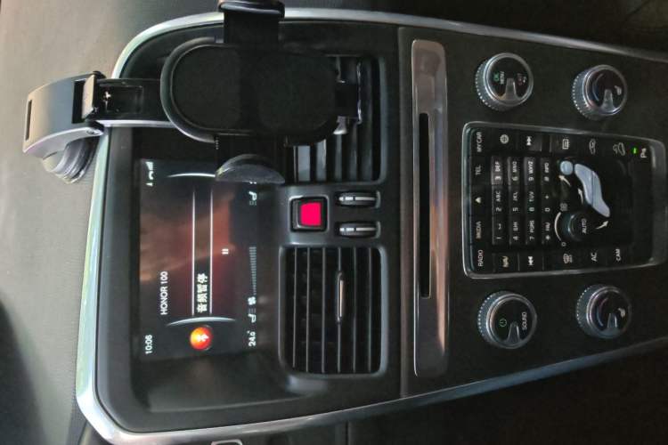 Used Volvo XC60 2014 T6 Zhiyi Edition Audio And AC Panel