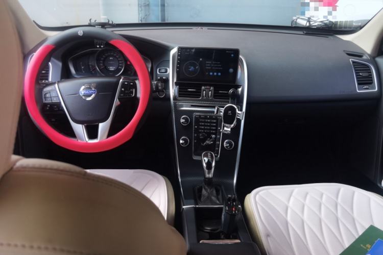 Used Volvo XC60 2014 Facelift T5 Zhiyi Edition Center Console