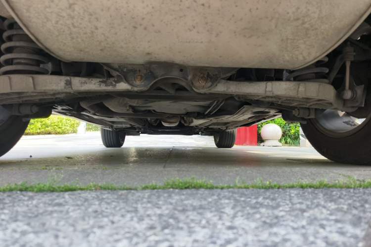Used Volvo XC60 2014 T5 Zhiya Edition Chassis Rear