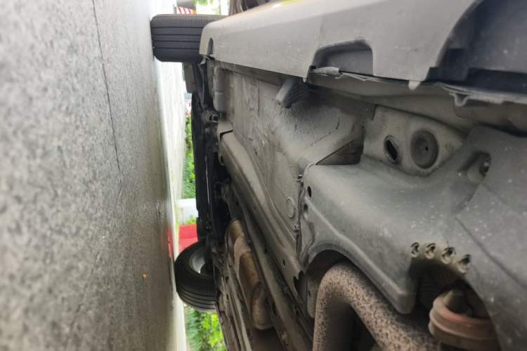 Used Volvo XC60 2014 T5 Zhiya Edition Chassis Rear Left