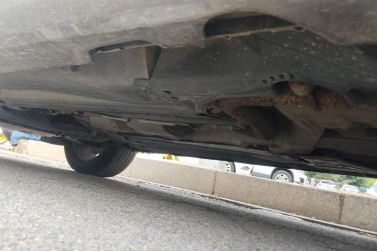 Used Volvo XC60 2014 T5 Zhiyi Edition Chassis Rear Left