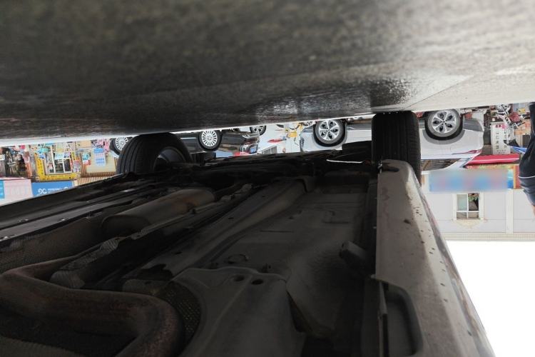 Used Volvo XC60 2014 T5 Zhiyi Edition Chassis Rear Left