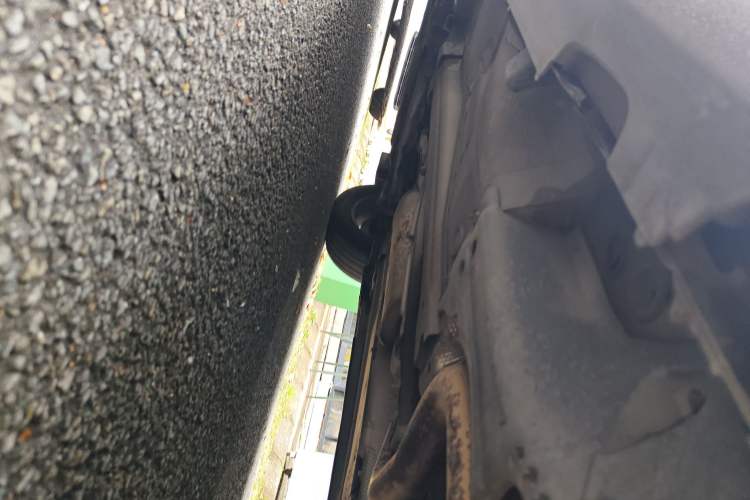 Used Volvo XC60 2014 T5 Zhiyi Edition Chassis Rear Left