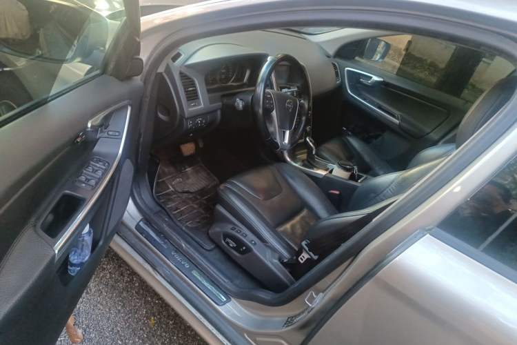 Used Volvo XC60 2014 T5 Zhiyi Edition Driver Seat