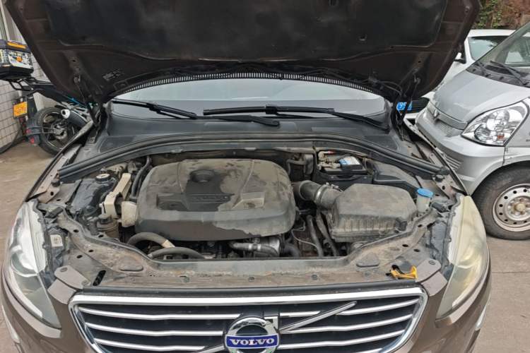 Used Volvo XC60 2014 Facelift T5 Zhiyi Edition Engine Bay