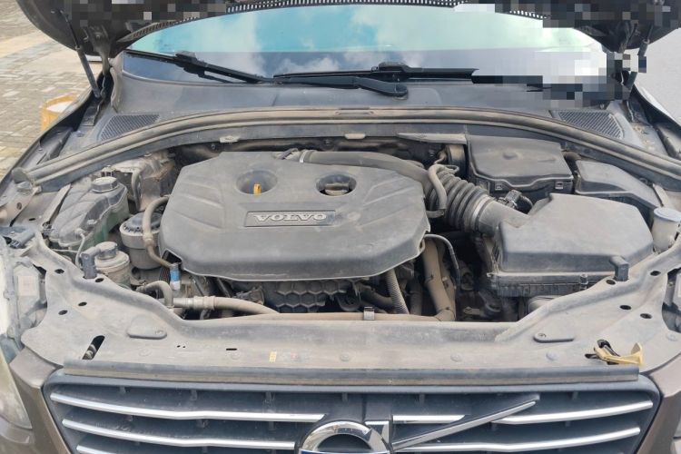 Used Volvo XC60 2014 T5 Zhiyi Edition Engine Bay
