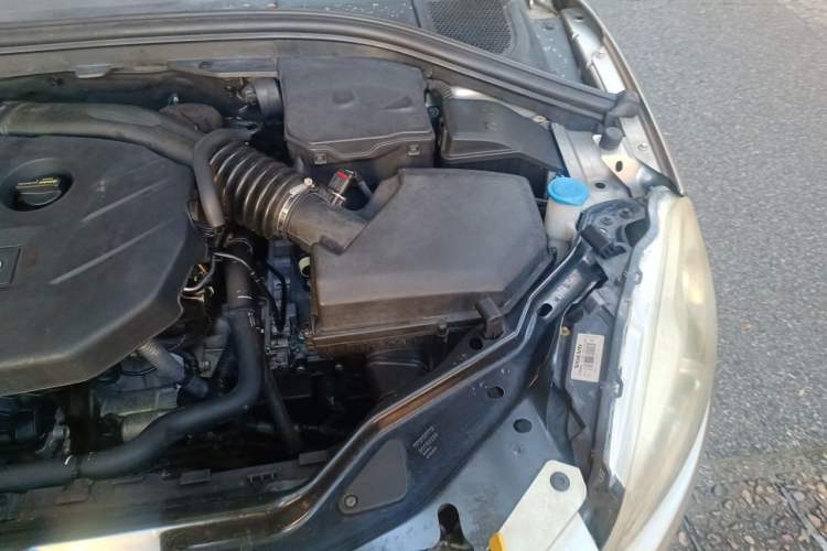 Used Volvo XC60 2014 T5 Zhiyi Edition Engine Bay Left
