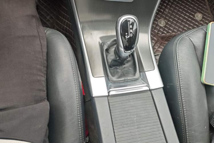 Used Volvo XC60 2014 Facelift T5 Zhiyi Edition Gear Lever