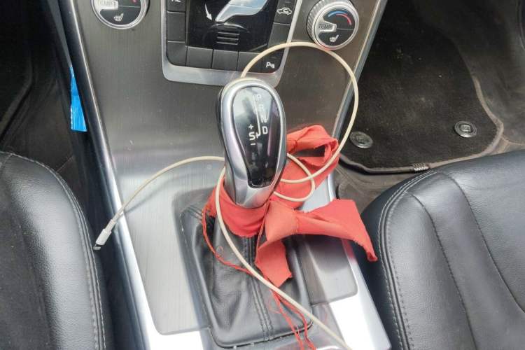 Used Volvo XC60 2014 T5 Zhiyi Edition Gear Lever
