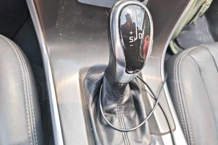 Used Volvo XC60 2014 T5 Zhiyi Edition Gear Lever