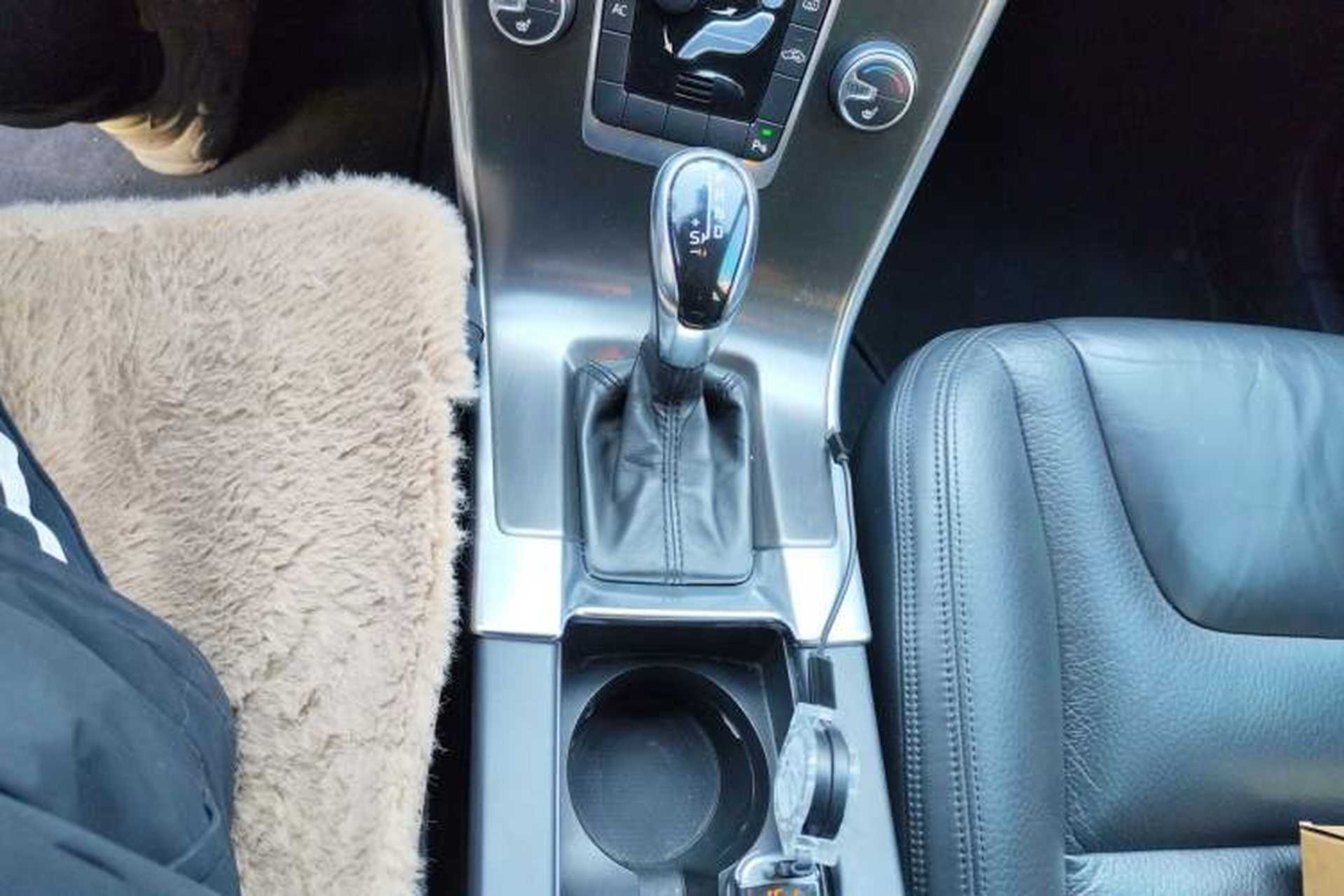 Used Volvo XC60 2014 T5 Zhiyi Edition Gear Lever