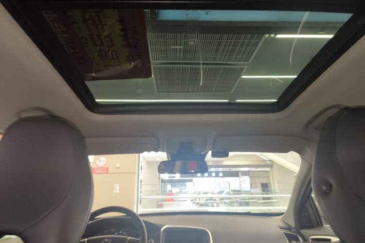 Used Volvo XC60 2014 T6 Zhiyi Edition Headliner