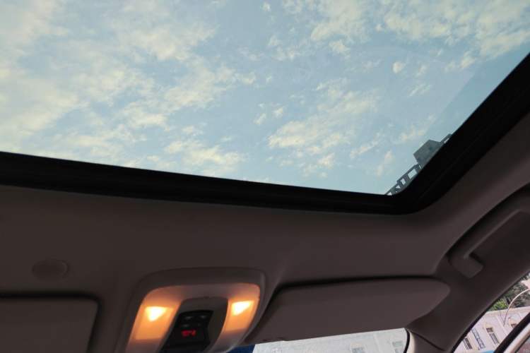 Used Volvo XC60 2014 T5 Zhiyi Edition Headliner