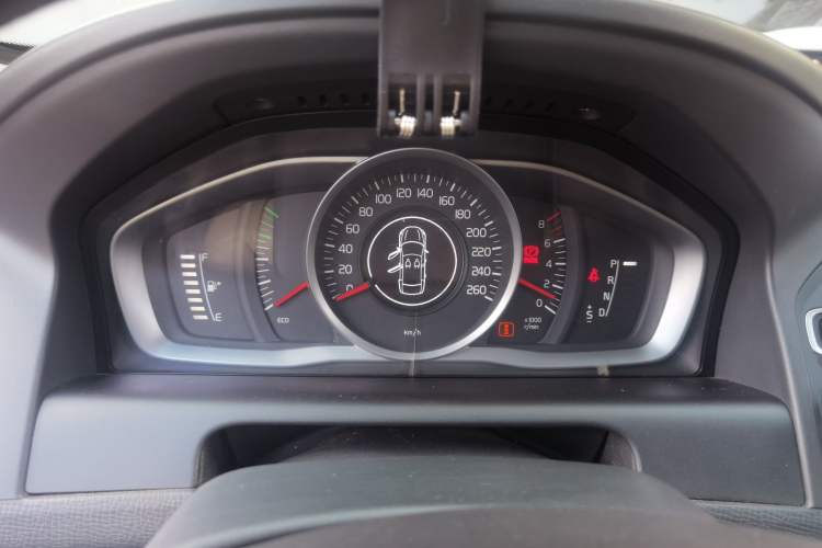 Used Volvo XC60 2014 Facelift T5 Zhiyi Edition Instrument Cluster