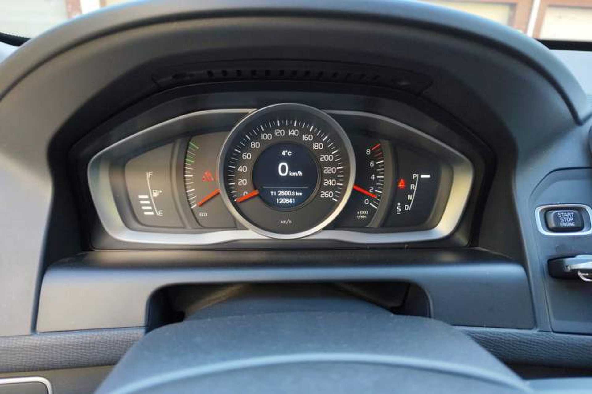 Used Volvo XC60 2014 T5 Zhiyi Edition Instrument Cluster