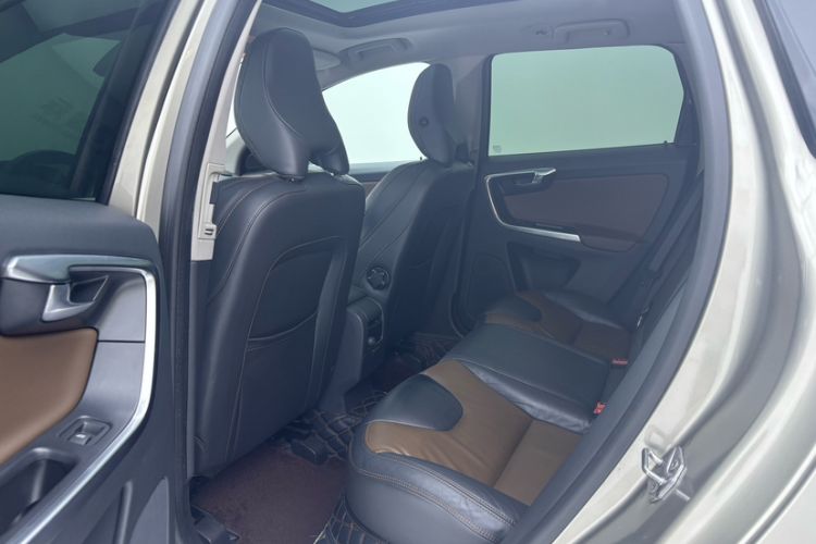 Used Volvo XC60 2014 T5 Zhiya Edition Interior 3
